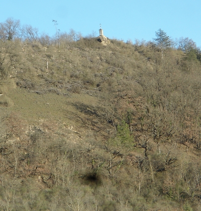 Tiergues croix sommet