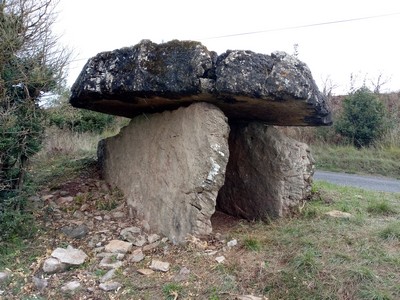 Dolmen de Crassous 12400