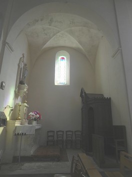 Le Cambon 12400 chapelle latérale droite église