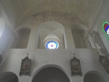 Le Cambon 12400 église vitraux chemin de croix 5