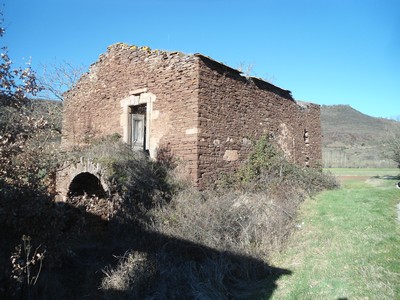 Le Cambon 12400 fer à cheval ruine 1