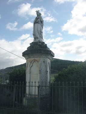 Le Cambon 12400 vierge église