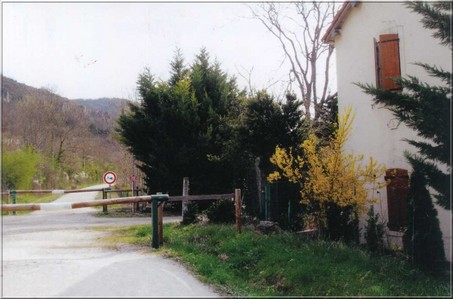 Passage à niveau de Rondy