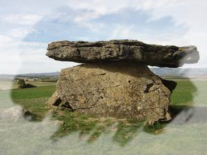 Tiergues dolmen 1
