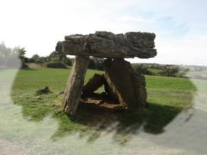 Tiergues dolmen